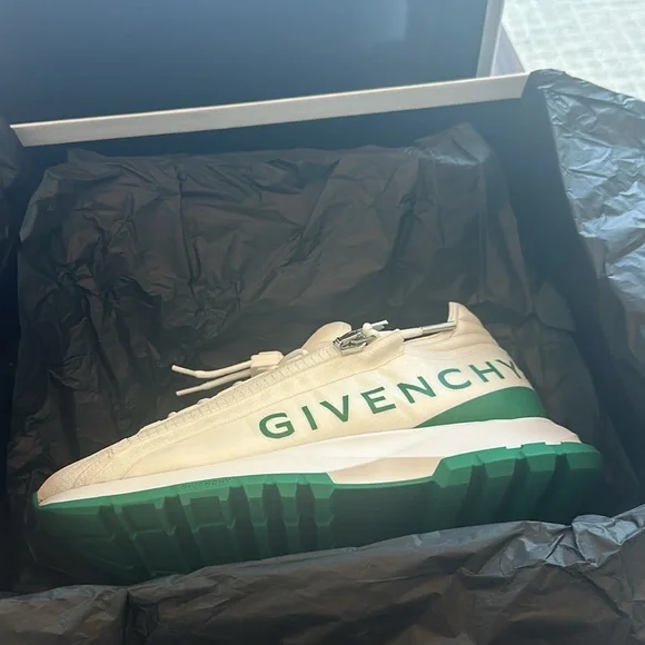Givenchy Spectre Zip Runner white/green size 41 Givenchy Spectre Runner Sneakers In Laminated Leather With  main image 4